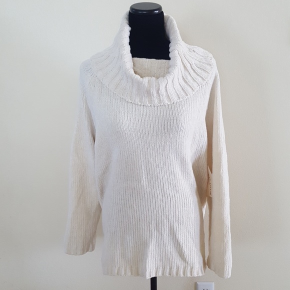 Light Weight Sweater - Picture 2 of 3